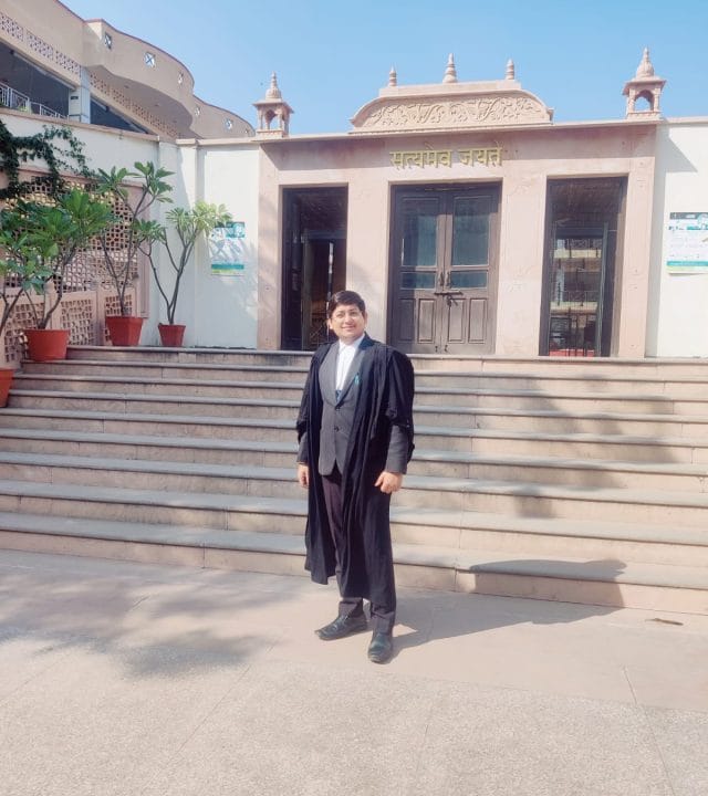 Advocate in Supreme court